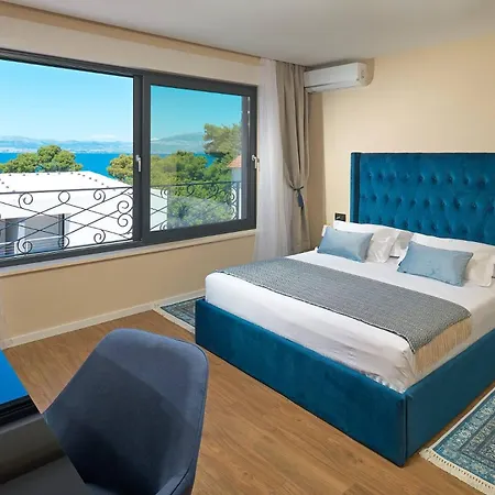 Willa Katarina With Heated Pool, Sea View *