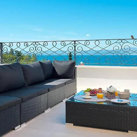 Katarina With Heated Pool, Sea View *