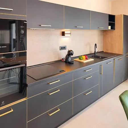 Katarina With Heated Pool, Sea View * Sutivan