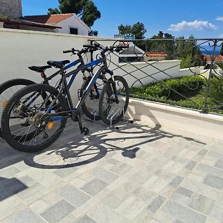 Katarina With Heated Pool, Sea View *